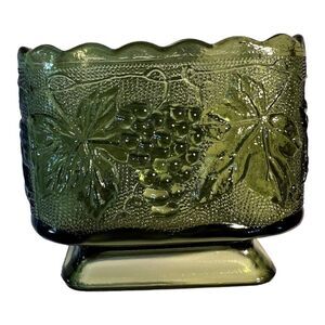 Vintage Anchor Hocking Square Green Glass Dish Bowl Grapes and Leaves